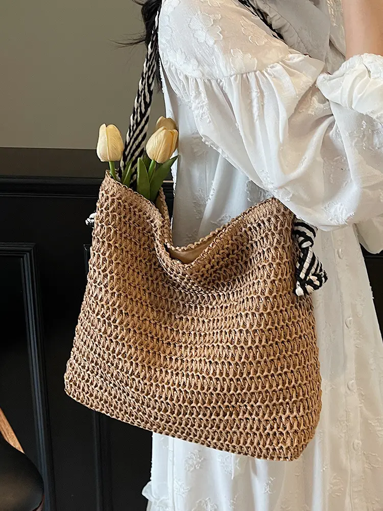 2025 New Straw Tote Bag Women Beach Casual Large Capacity