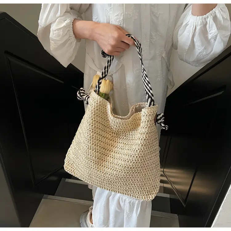 2025 New Straw Tote Bag Women Beach Casual Large Capacity — feature 24