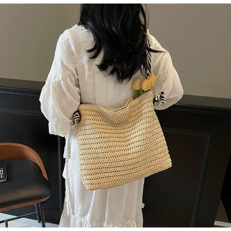 2025 New Straw Tote Bag Women Beach Casual Large Capacity — feature 26