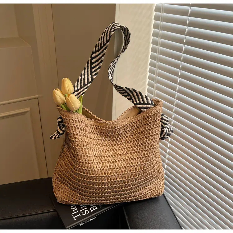 2025 New Straw Tote Bag Women Beach Casual Large Capacity — feature 31