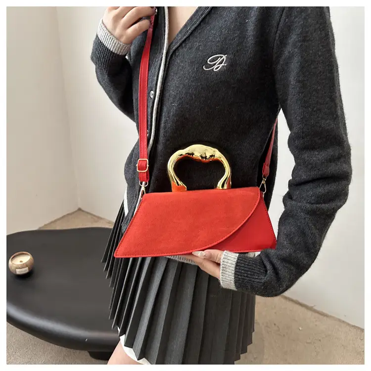 Women's Crossbody Bag Heart Design Beige Leather — feature 9
