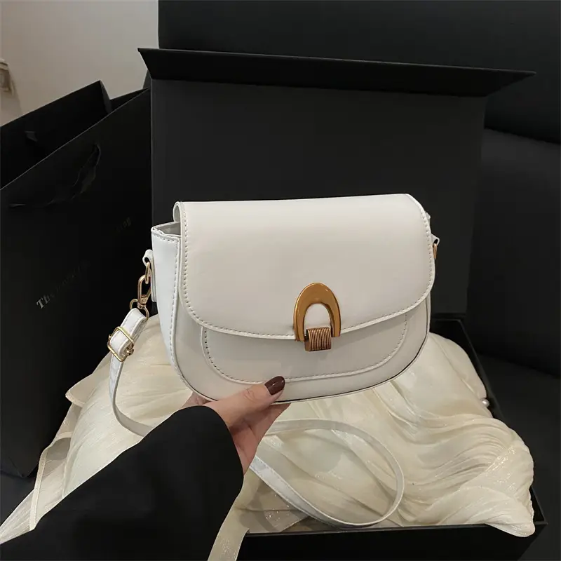 Retro Women's Crossbody Bag 2025 New Commuter Style - Image 8