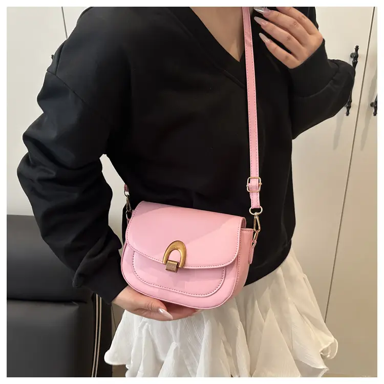 Retro Women's Crossbody Bag 2025 New Commuter Style — feature 11