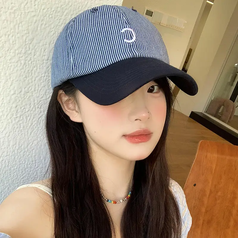 Women Retro Striped Baseball Cap Wide Brim Sunshade - Image 4