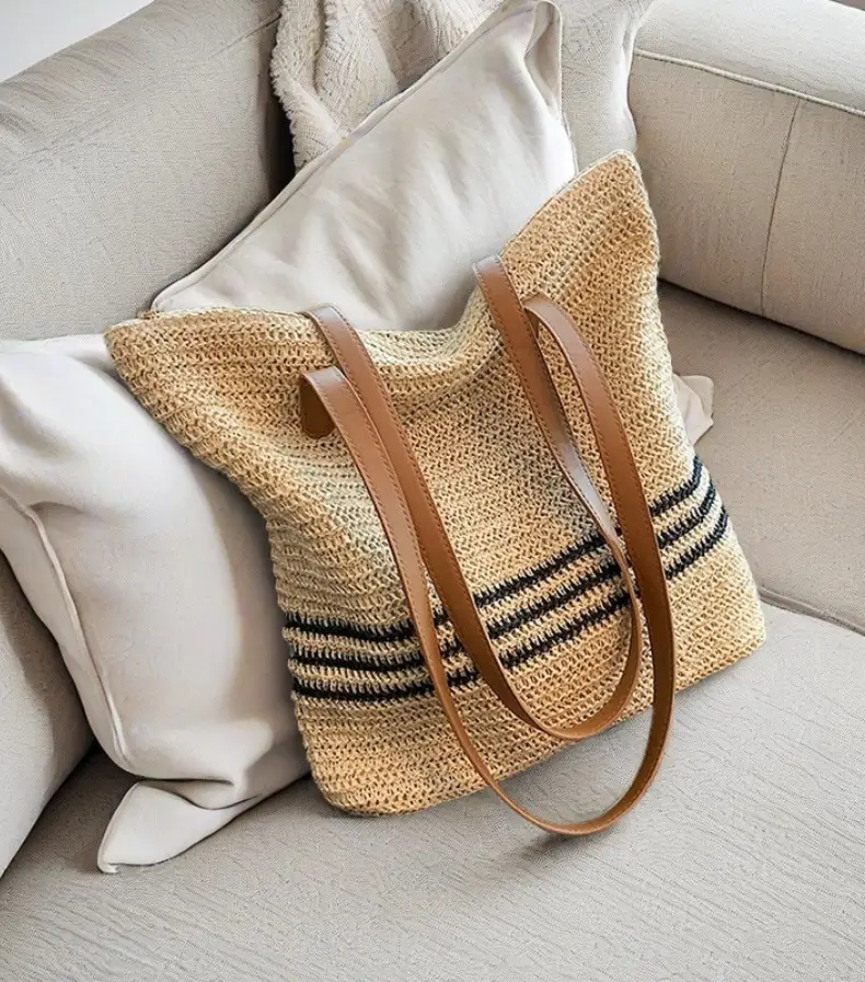 Ultra-light woven straw tote bag for women summer commuter — feature 13