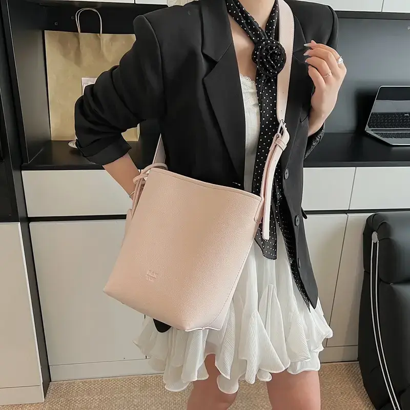 Korean Style Cream Bucket Bag 2025 Spring Summer