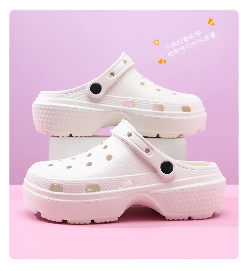 2025 New Summer Outfit Casual Cloud Cave Shoes Women's Thick Sole Increased Beach Shoes Baotou Sandals — feature 17