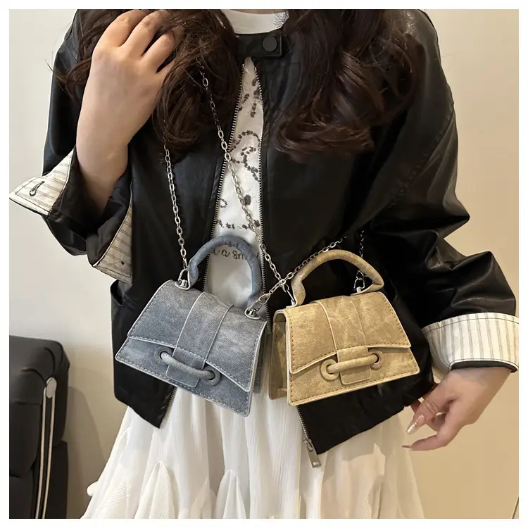 Black Mini Shoulder Crossbody Bag 2025 — feature 16