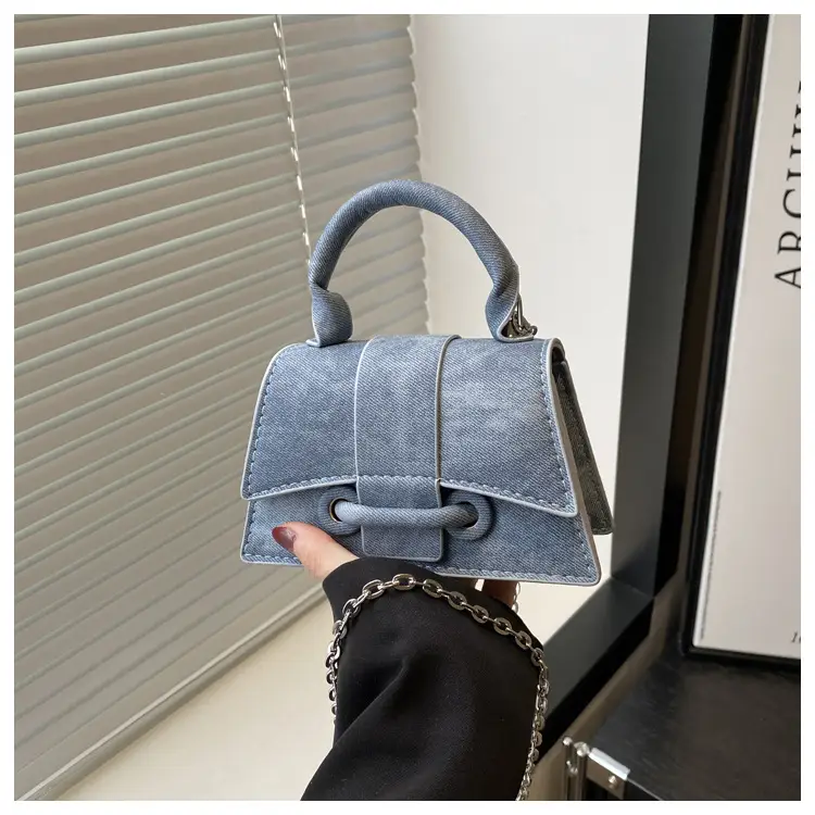 Black Mini Shoulder Crossbody Bag 2025 - Image 4