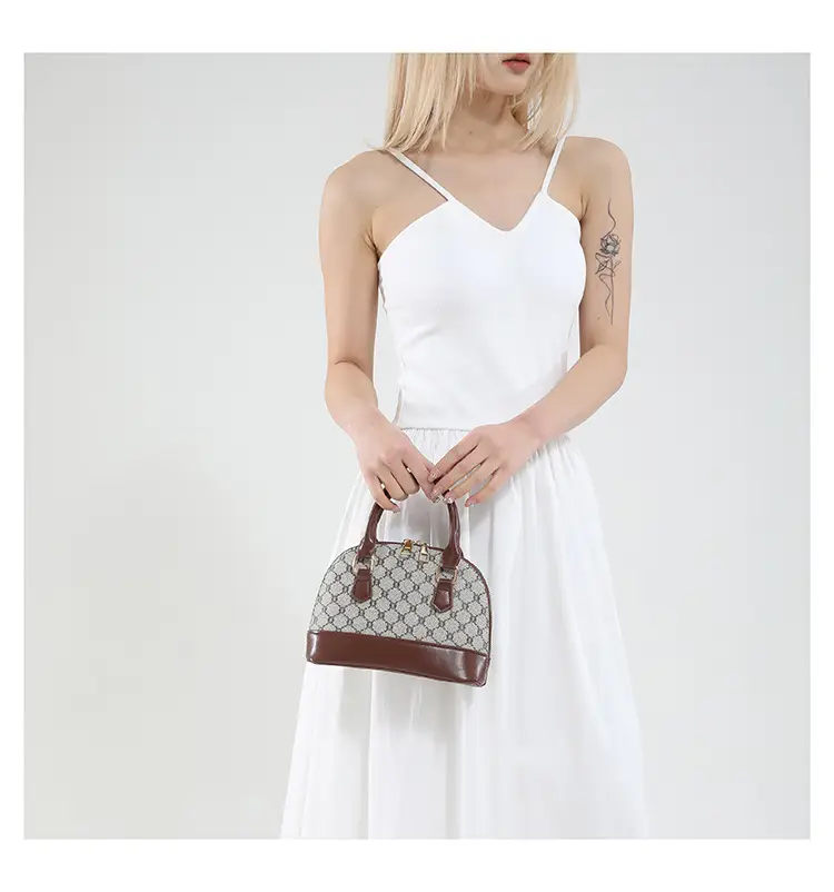 Women's White Red Guita Shoulder Bag 2025 — feature 19