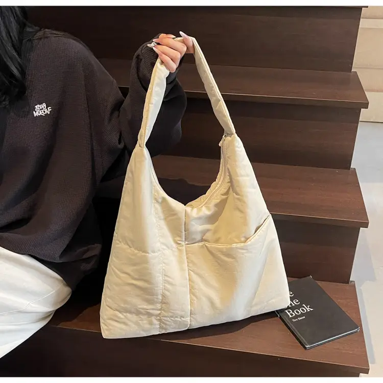 Women's Large Black Tote Bag Luggage Leather Goods — feature 30