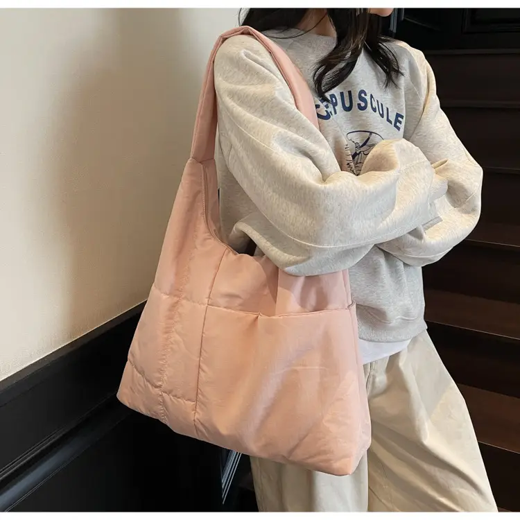 Women's Large Black Tote Bag Luggage Leather Goods — feature 35