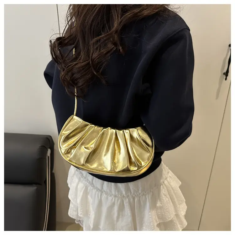 Silver Pleated Shoulder Bag for Women 2025 — feature 18