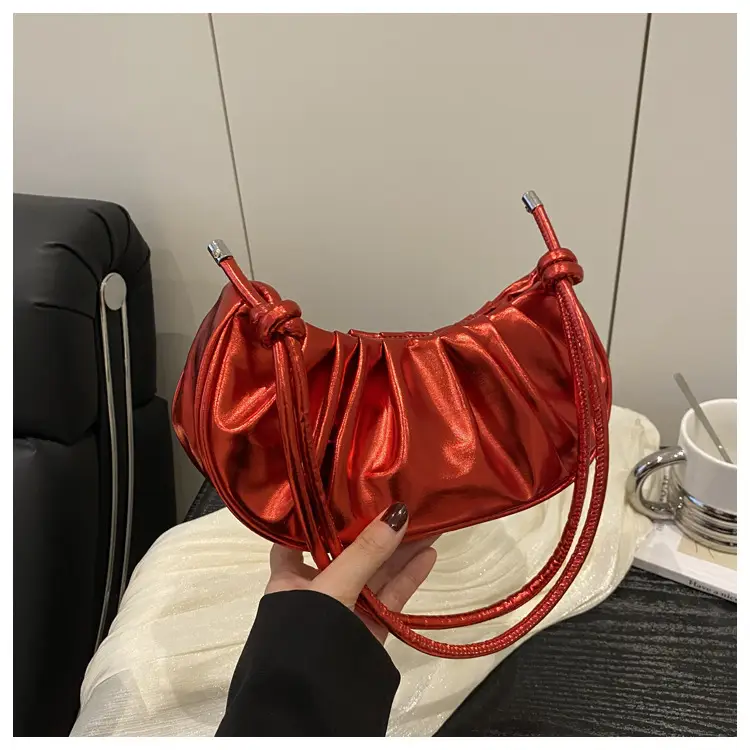 Silver Pleated Shoulder Bag for Women 2025 — feature 23