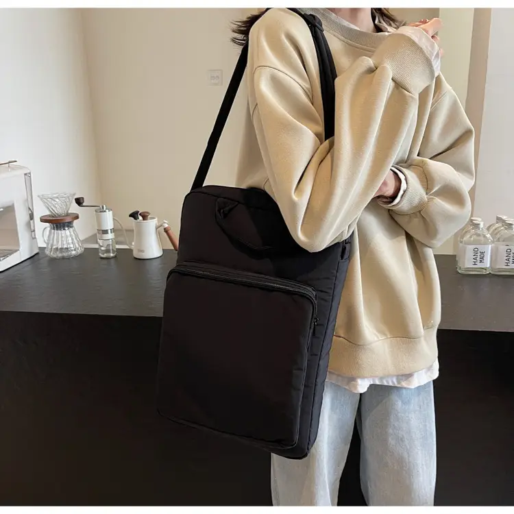 Light Blue Laptop Handbag Single Shoulder Crossbody — feature 40