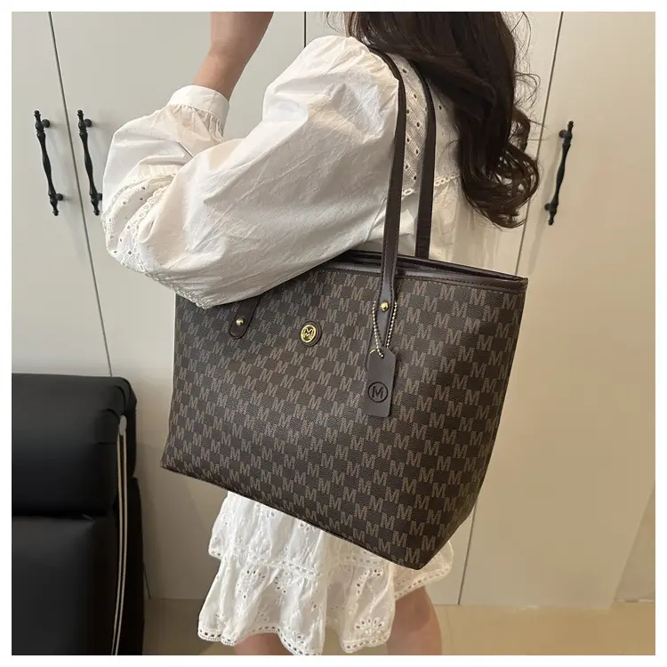Large Capacity Retro Print Commuter Tote Bag White — feature 17