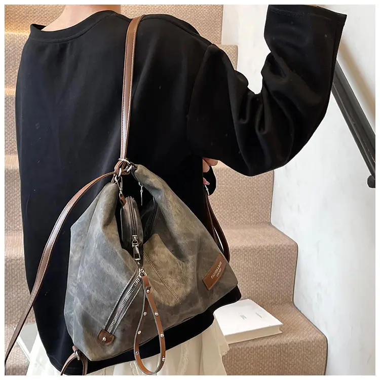 Korean Style Shoulder Crossbody Bag Gold Leather 2025 — feature 10