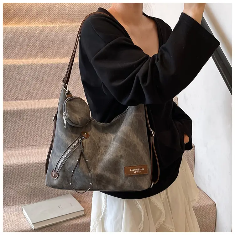 Korean Style Shoulder Crossbody Bag Gold Leather 2025 — feature 9