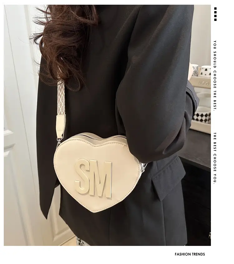 Heart Shaped Casual Shoulder Bags for Women — feature 2