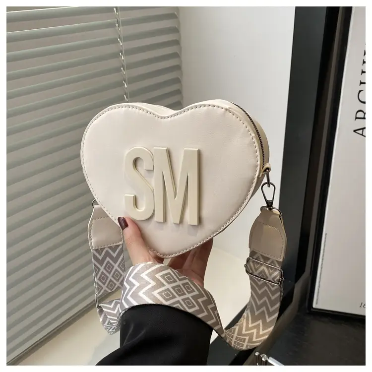Heart Shaped Casual Shoulder Bags for Women — feature 22