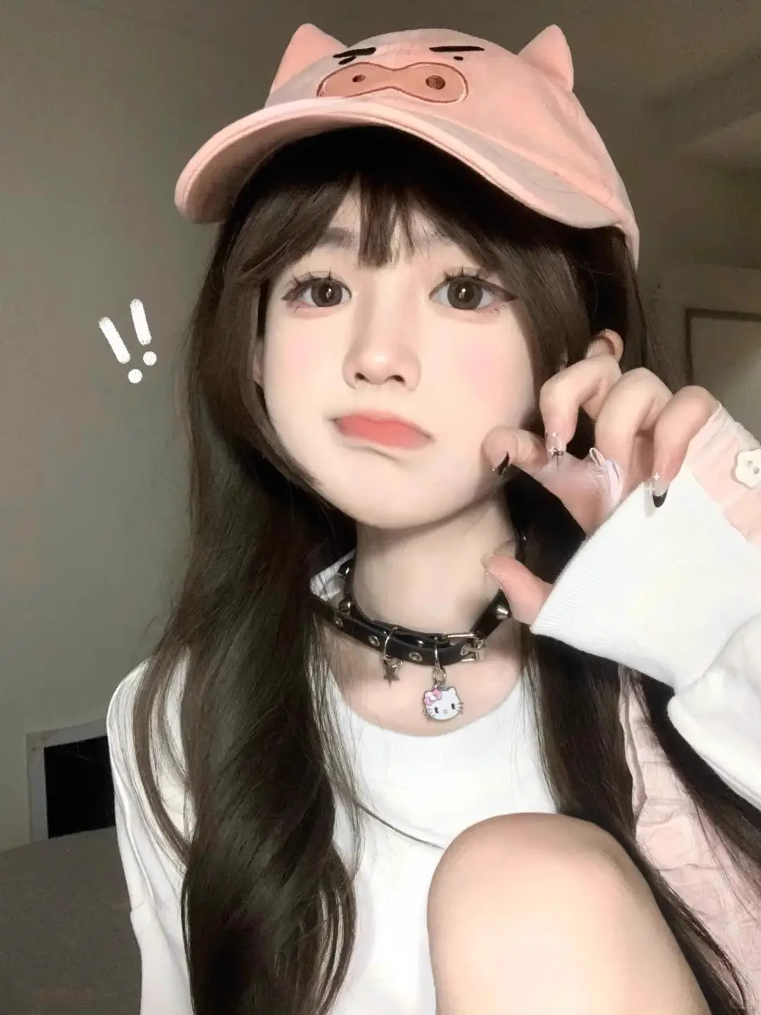 Pig Hat for Girls Cute Casual Outfit — feature 4