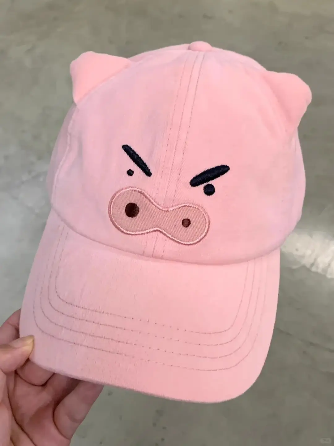 Pig Hat for Girls Cute Casual Outfit — feature 7