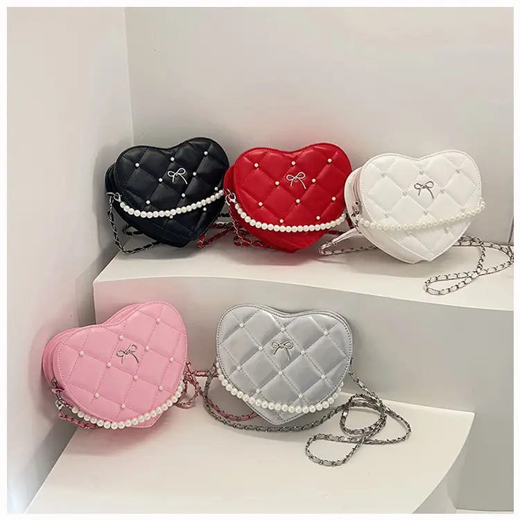 Red Heart Bow Pearl Chain Mini Shoulder Bag — feature 18