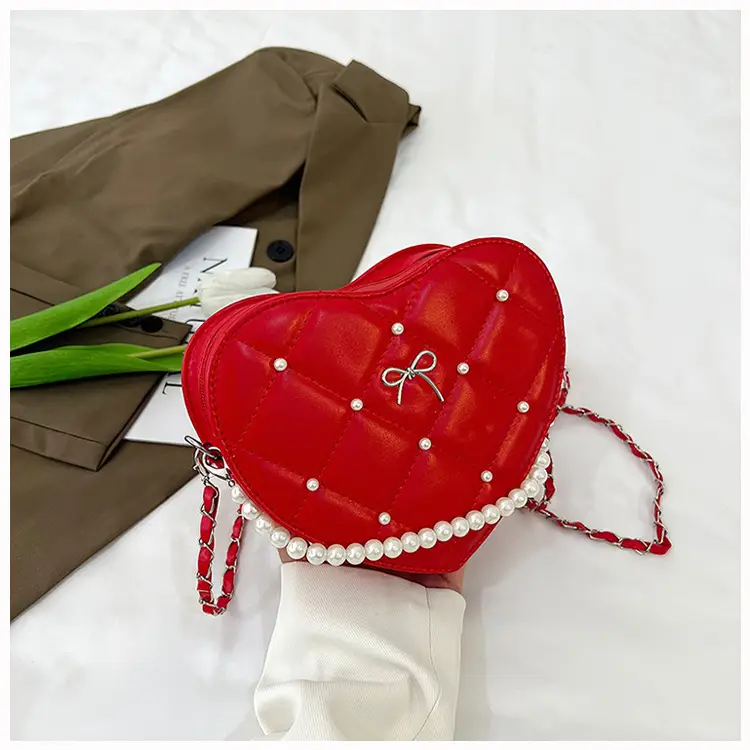 Red Heart Bow Pearl Chain Mini Shoulder Bag — feature 20
