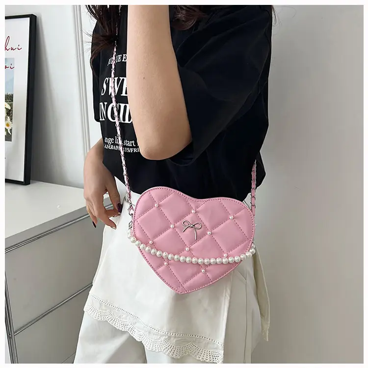 Red Heart Pearl Chain Love Bag for Women — feature 20