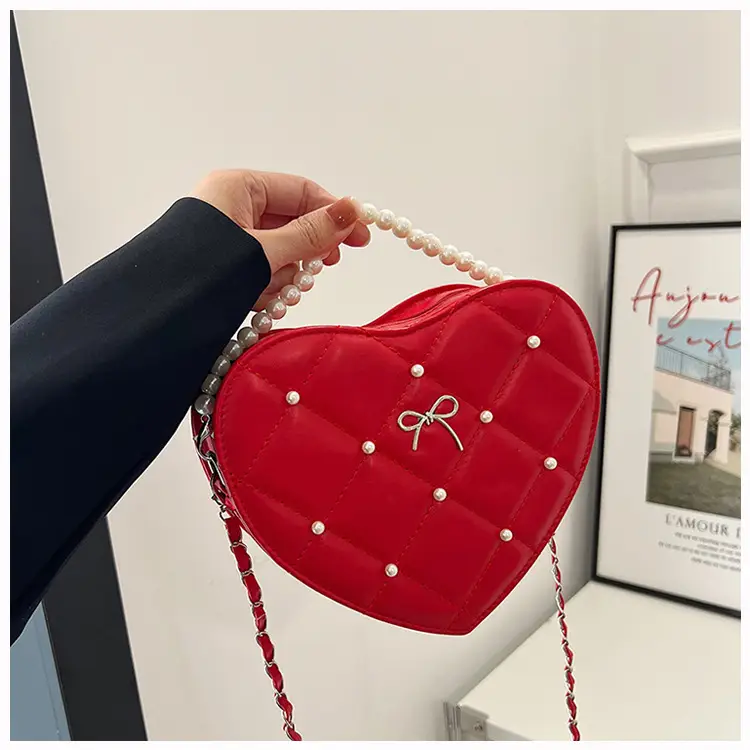 Red Heart Pearl Chain Love Bag for Women — feature 23