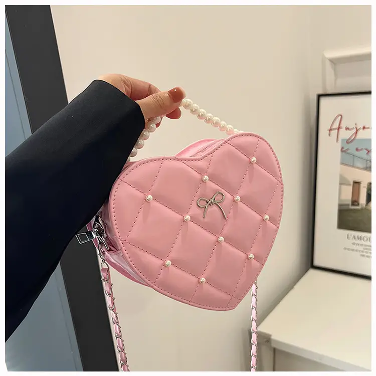Red Heart Pearl Chain Love Bag for Women — feature 25