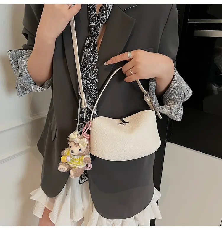 Black Crossbody Bag for Women Spring Summer 2026 — feature 23