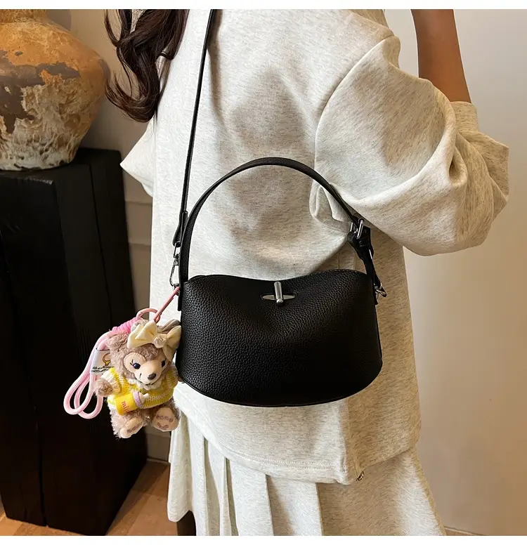 Black Crossbody Bag for Women Spring Summer 2026 — feature 33