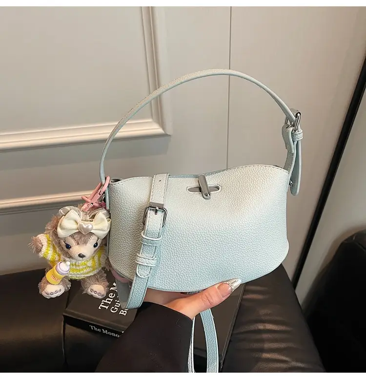 Black Crossbody Bag for Women Spring Summer 2026 - Image 4