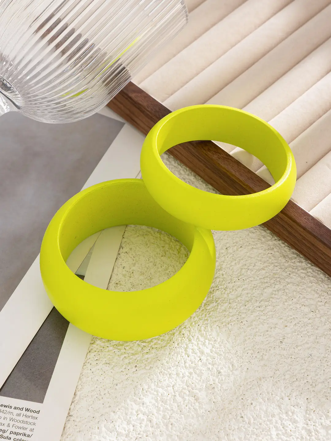 European and American Cross-border Jewelry 2025 New Wide-faced Bracelet Exaggerated Wooden Fluorescent Green High-end Fashion Bracelet — feature 18