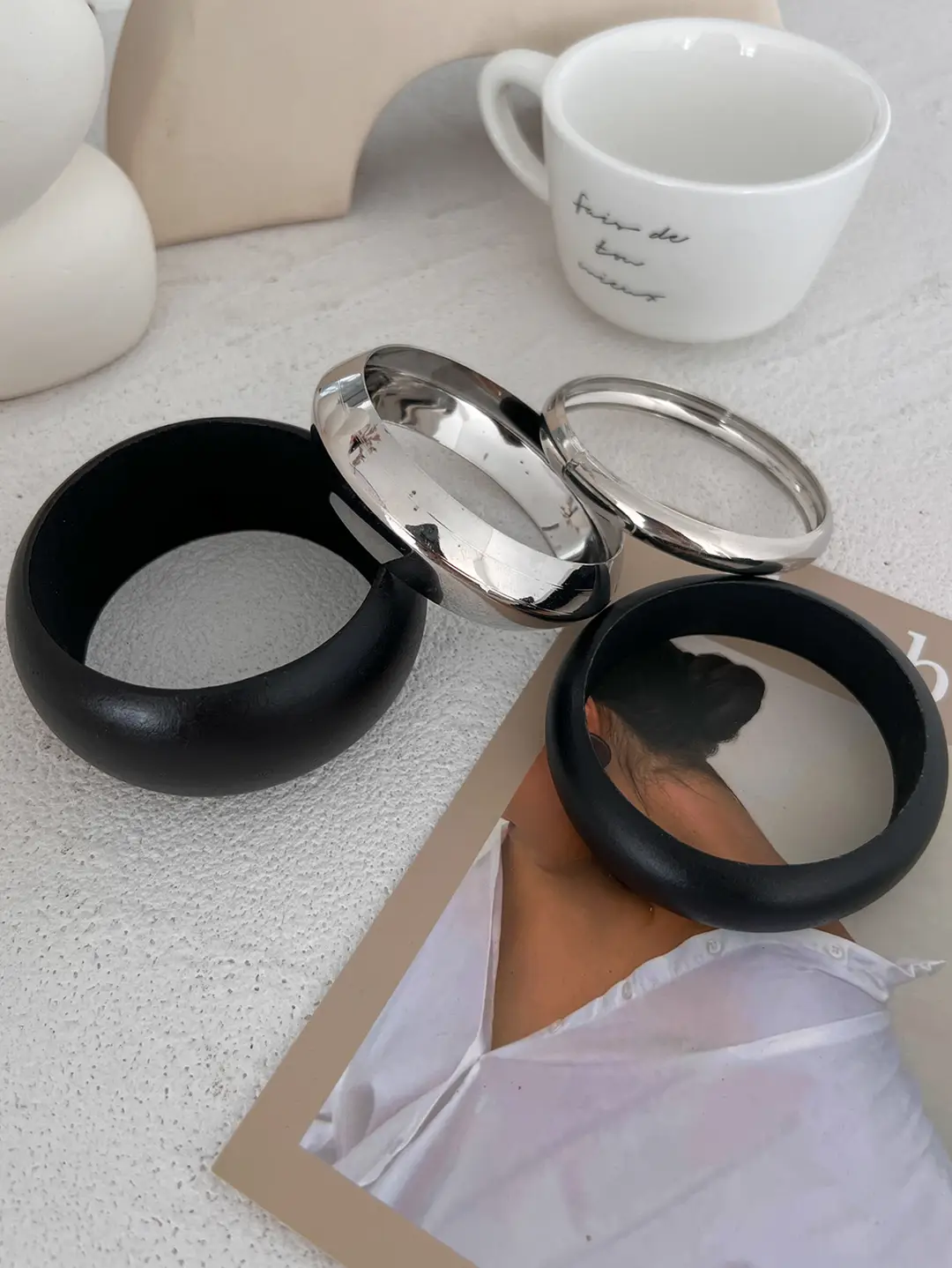 European and American Cross-border Jewelry 2025 New Wide-faced Bracelet Exaggerated Wooden Fluorescent Green High-end Fashion Bracelet — feature 27