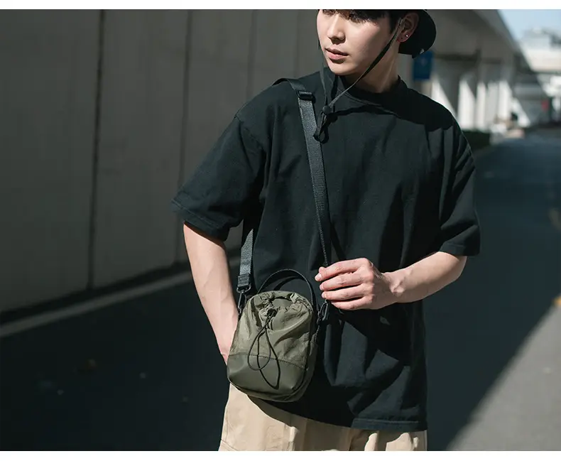 Men's Black Satchel Shoulder Bag with Crossbody Strap — feature 18