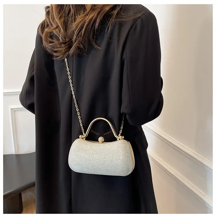 2025 Gold Chain Crossbody Bag for Women — feature 17