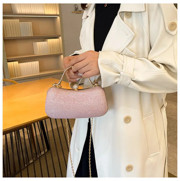 2025 Gold Chain Crossbody Bag for Women — feature 22