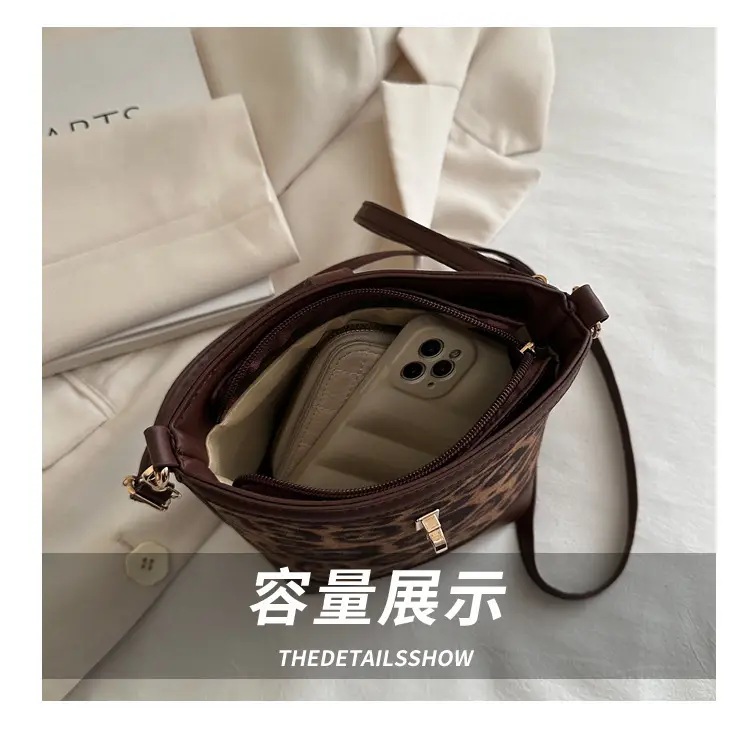 Retro Leopard Print Shoulder Bag 205 Spring Summer New Trendy Casual Splicing Crossbody Bag Foreign Style Hand Bucket Bag — feature 7