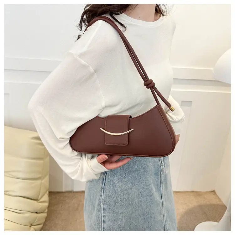 Pink Leather Messenger Bag with Gold Clasp — feature 22
