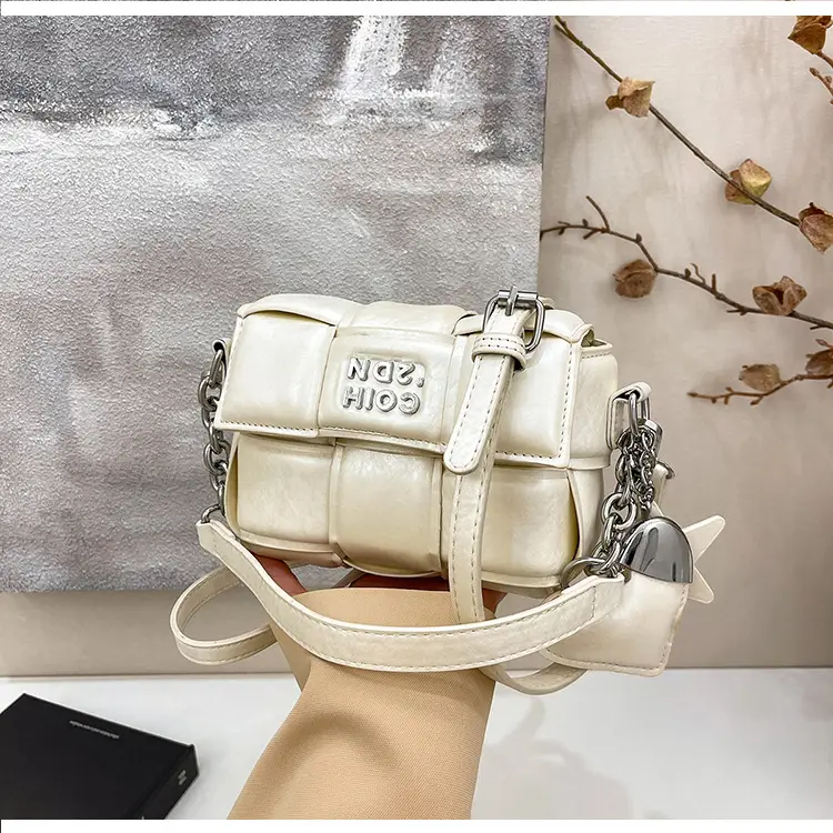Elegant White Woven Chain Crossbody Bag for Women — feature 14