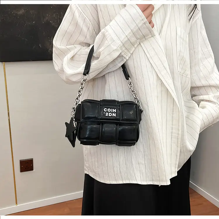 Elegant White Woven Chain Crossbody Bag for Women — feature 24