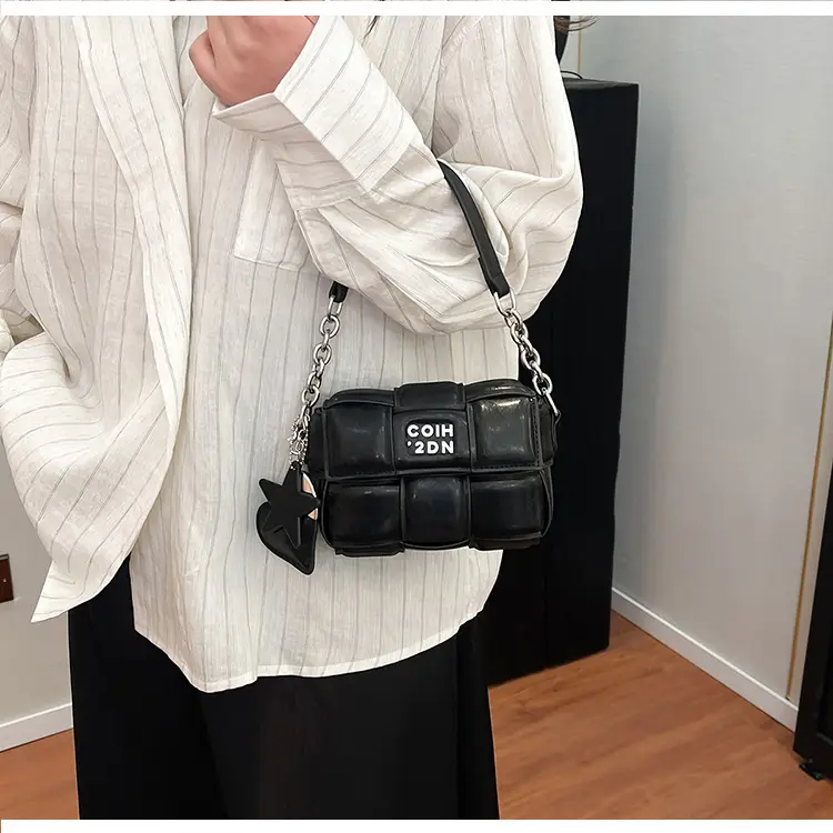 Elegant White Woven Chain Crossbody Bag for Women — feature 25