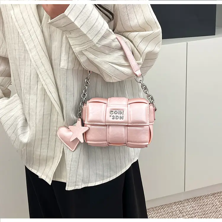Elegant White Woven Chain Crossbody Bag for Women — feature 30