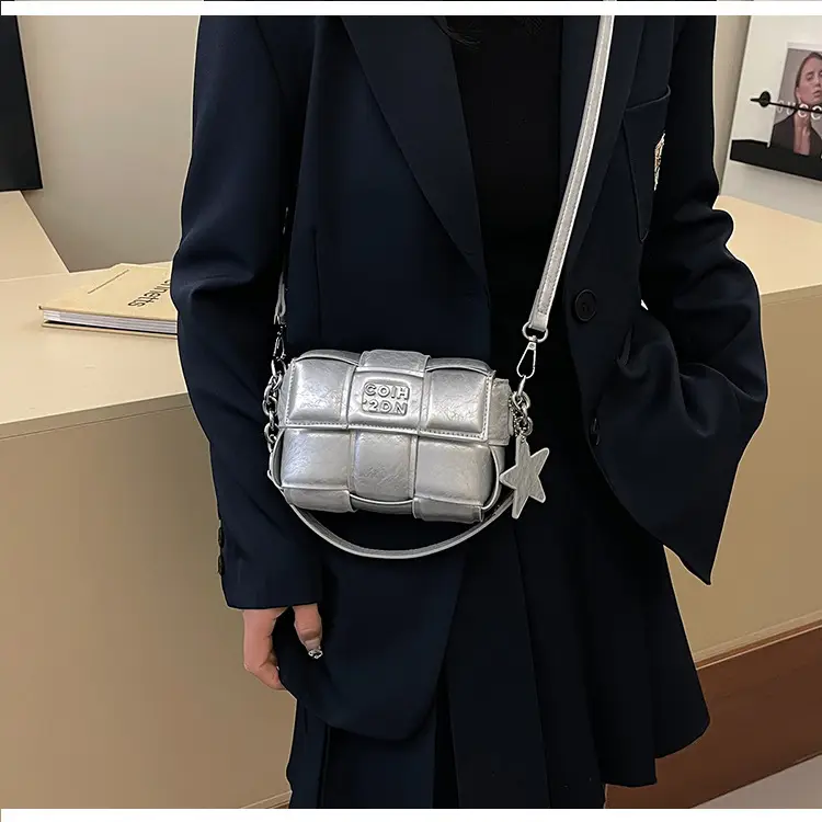 Elegant White Woven Chain Crossbody Bag for Women — feature 33