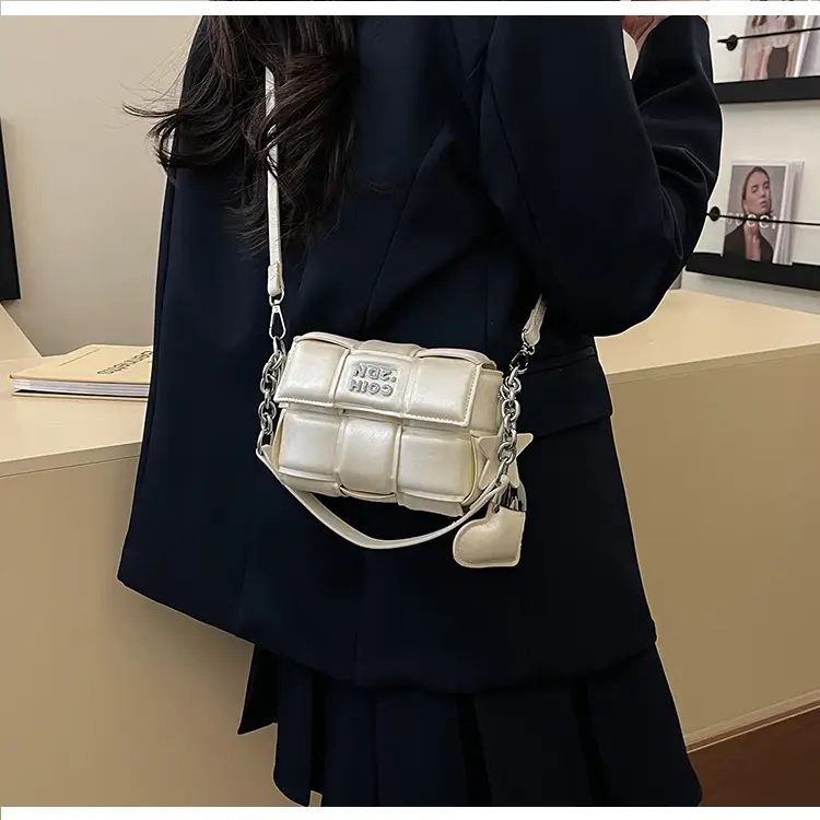 Elegant White Woven Chain Crossbody Bag for Women — feature 38