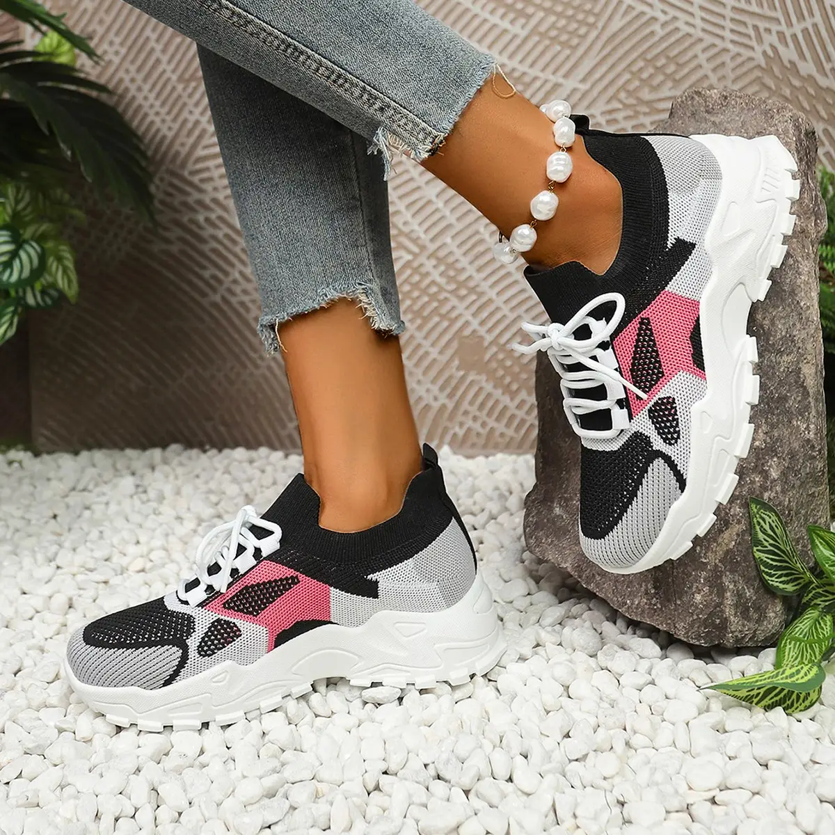 2025 Fly-Knit Mesh Casual Shoes for Women — feature 8