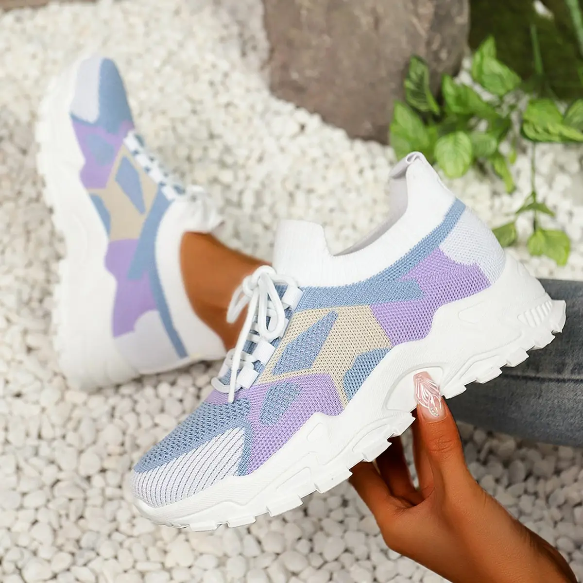 2025 Fly-Knit Mesh Casual Shoes for Women - Image 3