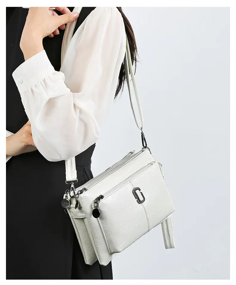 Black Women's 2026 Clutch Bag Multi-Compartment Crossbody — feature 19